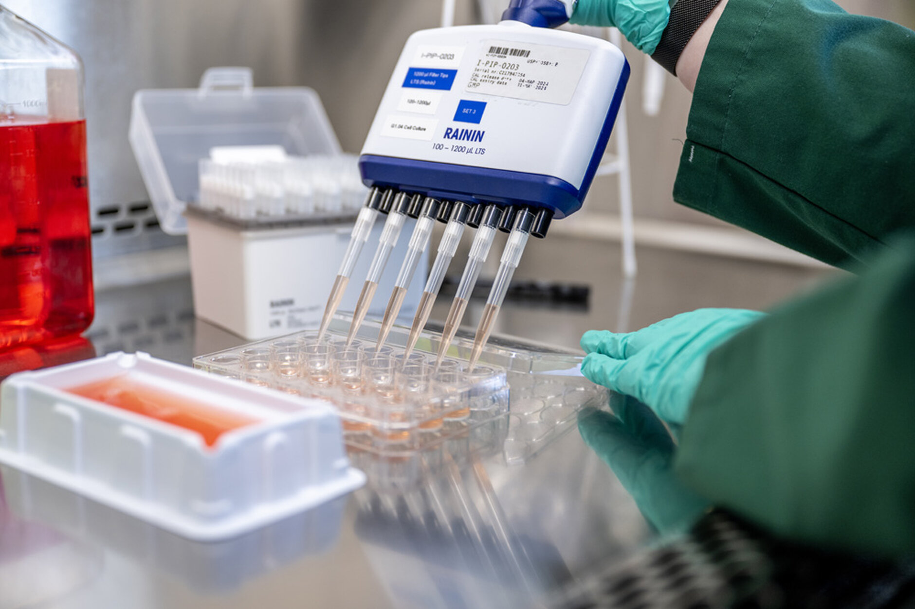 Stability testing strategies throughout the pharmaceutical lifecycle